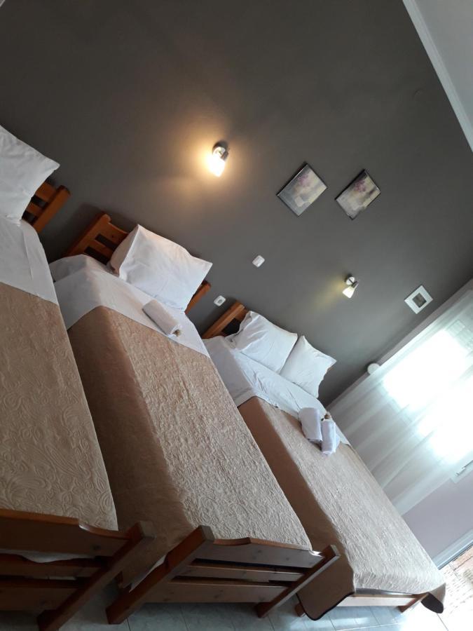 Vrasná Villa Soula מראה חיצוני תמונה